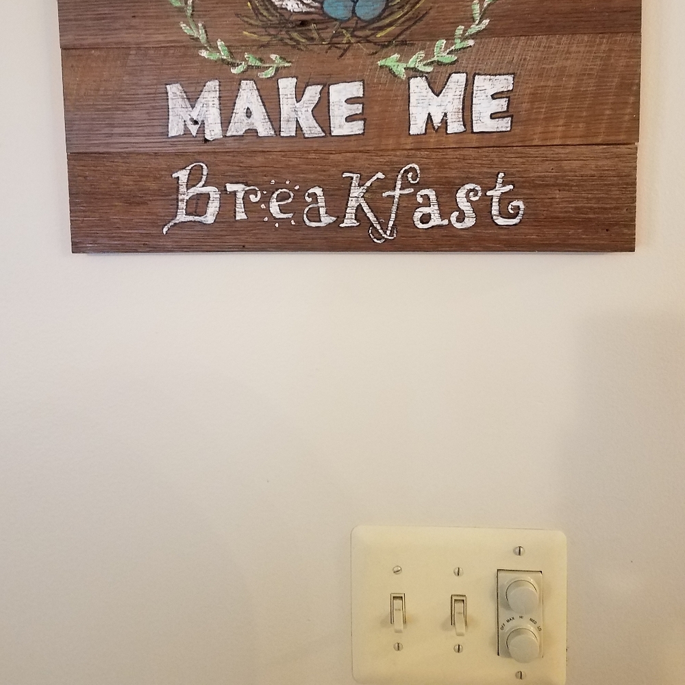 Handpainted Chicken Sign - Picture 4 of 4